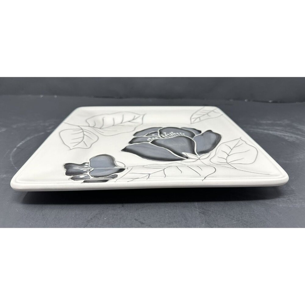 LAURIE GATES ANNA BLOOM BLACK Square Salad Luncheon Plate ~ Black Gray Flowers - Picture 6 of 9